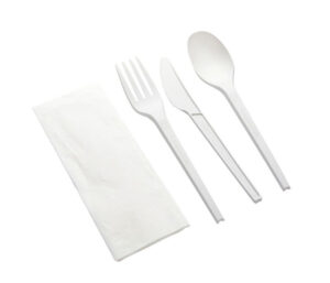 Set de cubiertos: tenedor + cuchillo + servilleta